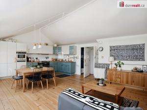 Prodej rodinného domu, Děčín - Děčín XI-Horní Žleb, Labské nábř., 250 m2