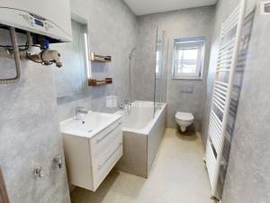 Pronájem bytu 3+1, Opava - Předměstí, Strossmayerova, 77 m2