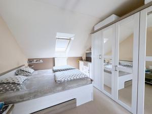 Prodej rodinného domu, Hostivice, Vodňanského, 150 m2