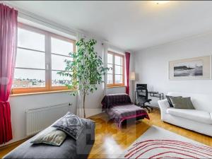 Pronájem bytu 2+1, Praha - Břevnov, Závěrka, 85 m2
