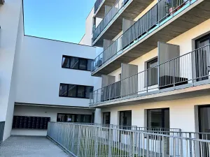 Pronájem bytu 1+kk, Brno, Spolková, 37 m2