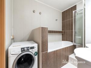 Pronájem bytu 3+kk, Praha - Chodov, Brandlova, 75 m2