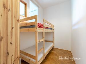 Pronájem bytu 2+1, Praha - Michle, Počátecká, 68 m2