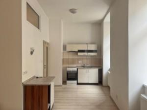 Pronájem bytu 2+kk, Plzeň - Jižní Předměstí, V Šipce, 36 m2