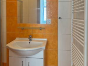 Pronájem bytu 2+kk, Plzeň - Jižní Předměstí, V Šipce, 36 m2