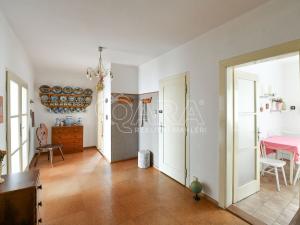 Pronájem bytu 3+1, Praha - Troja, Na Šutce, 100 m2