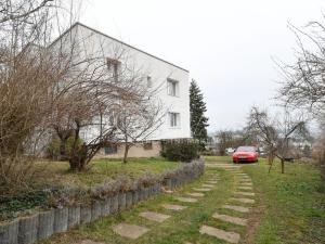 Pronájem bytu 3+1, Praha - Troja, Na Šutce, 100 m2