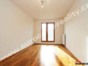 Pronájem bytu 2+kk, Praha, Komunardů, 64 m2