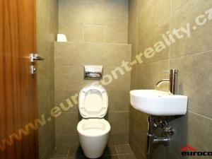 Pronájem bytu 2+kk, Praha, Komunardů, 64 m2