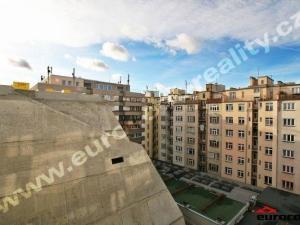 Pronájem bytu 2+kk, Praha, Komunardů, 64 m2