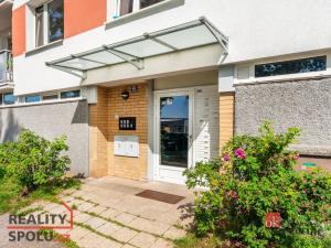 Prodej bytu 2+1, Trutnov - Horní Staré Město, Chrpová, 61 m2