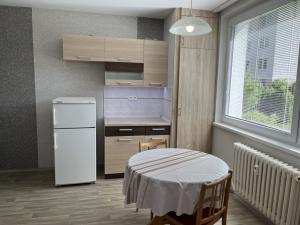 Pronájem bytu 2+1, Brno, Opálkova, 51 m2