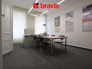 Pronájem kanceláře, Brno, Ptašínského, 89 m2
