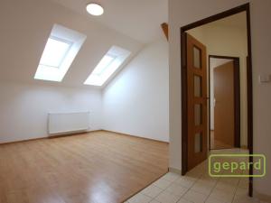 Pronájem bytu 2+kk, Brno - Brno-město, Jezuitská, 35 m2