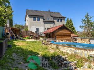 Prodej rodinného domu, Nové Strašecí, B. Němcové, 200 m2