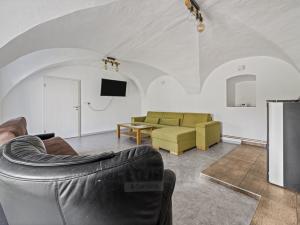 Pronájem bytu 3+1, Vrábče - Slavče, 100 m2