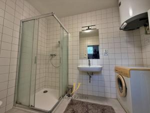 Pronájem bytu 1+kk, Olomouc, Černá cesta, 47 m2