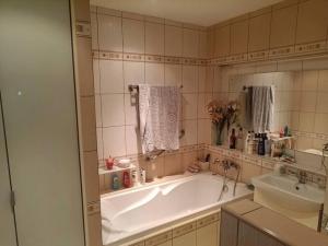 Pronájem bytu 3+kk, Praha - Petrovice, Jakobiho, 55 m2