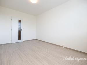 Pronájem bytu 2+kk, Praha, Štichova, 42 m2