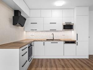 Pronájem bytu 2+kk, Plzeň - Újezd, Safírová, 54 m2