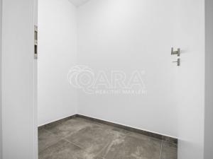 Pronájem bytu 2+kk, Plzeň - Újezd, Safírová, 54 m2