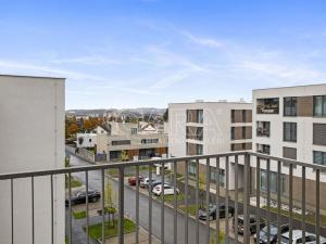 Pronájem bytu 2+kk, Plzeň - Újezd, Safírová, 54 m2
