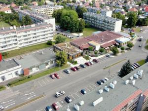 Pronájem obchodního prostoru, Chrudim - Chrudim II, Topolská, 106 m2