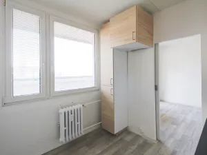 Pronájem bytu 2+1, Praha - Libeň, Sokolovská, 47 m2