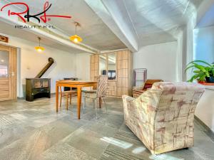 Pronájem rodinného domu, Bezno, 65 m2