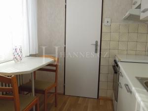 Prodej bytu 2+1, Praha - Kamýk, Smotlachova, 49 m2