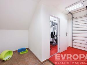 Prodej bytu 1+kk, Praha - Smíchov, U Pernikářky, 13 m2