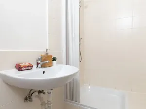 Pronájem bytu 1+1, Ostrava, Mariánskohorská, 37 m2