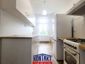 Pronájem bytu 3+1, České Budějovice, Lannova tř., 85 m2