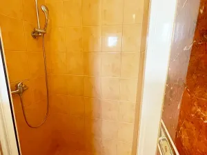 Pronájem bytu 1+1, Praha - Libeň, Za vodárnou, 30 m2