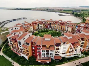Prodej bytu 1+kk, Aheloy, Bulharsko, 38 m2