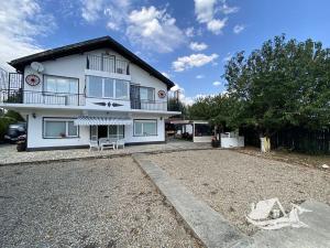 Prodej rodinného domu, Bezvoditsa, Bulharsko, 170 m2