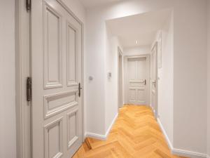 Prodej bytu 2+kk, Praha - Nové Město, V tůních, 46 m2