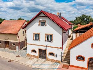 Prodej vícegeneračního domu, Drnholec, Wolkerova, 244 m2