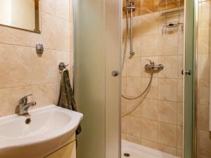Prodej vícegeneračního domu, Drnholec, Wolkerova, 244 m2