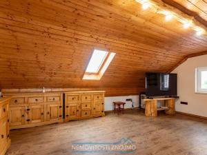 Prodej vícegeneračního domu, Drnholec, Wolkerova, 244 m2