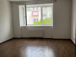 Pronájem bytu 2+kk, Plzeň, Vstupní, 53 m2
