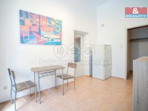 Pronájem bytu 1+1, Praha - Libeň, Světova, 40 m2