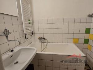 Pronájem bytu 2+1, Opava - Město, Ostrožná, 54 m2