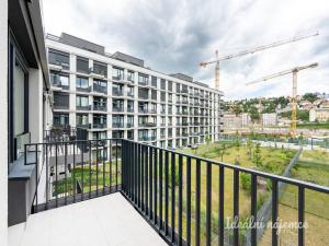 Pronájem bytu 1+kk, Praha - Vysočany, Kolbenova, 33 m2