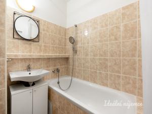 Pronájem bytu 2+kk, Praha - Stodůlky, Přecechtělova, 46 m2