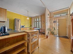 Prodej bytu 3+1, Praha - Karlín, Sokolovská, 94 m2