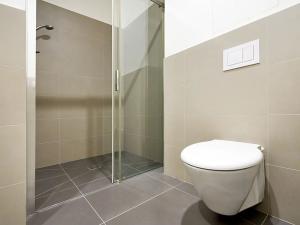 Pronájem bytu 2+kk, Praha - Břevnov, Šlikova, 48 m2