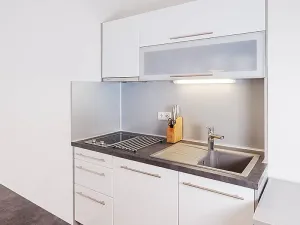 Pronájem bytu 2+kk, Praha - Břevnov, Vodňanského, 35 m2