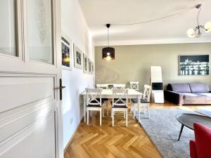 Pronájem bytu 2+1, Praha - Nové Město, Jungmannova, 65 m2