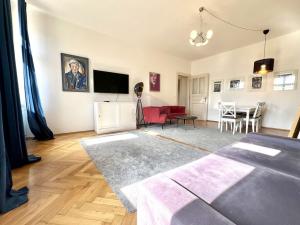 Pronájem bytu 2+1, Praha - Nové Město, Jungmannova, 65 m2